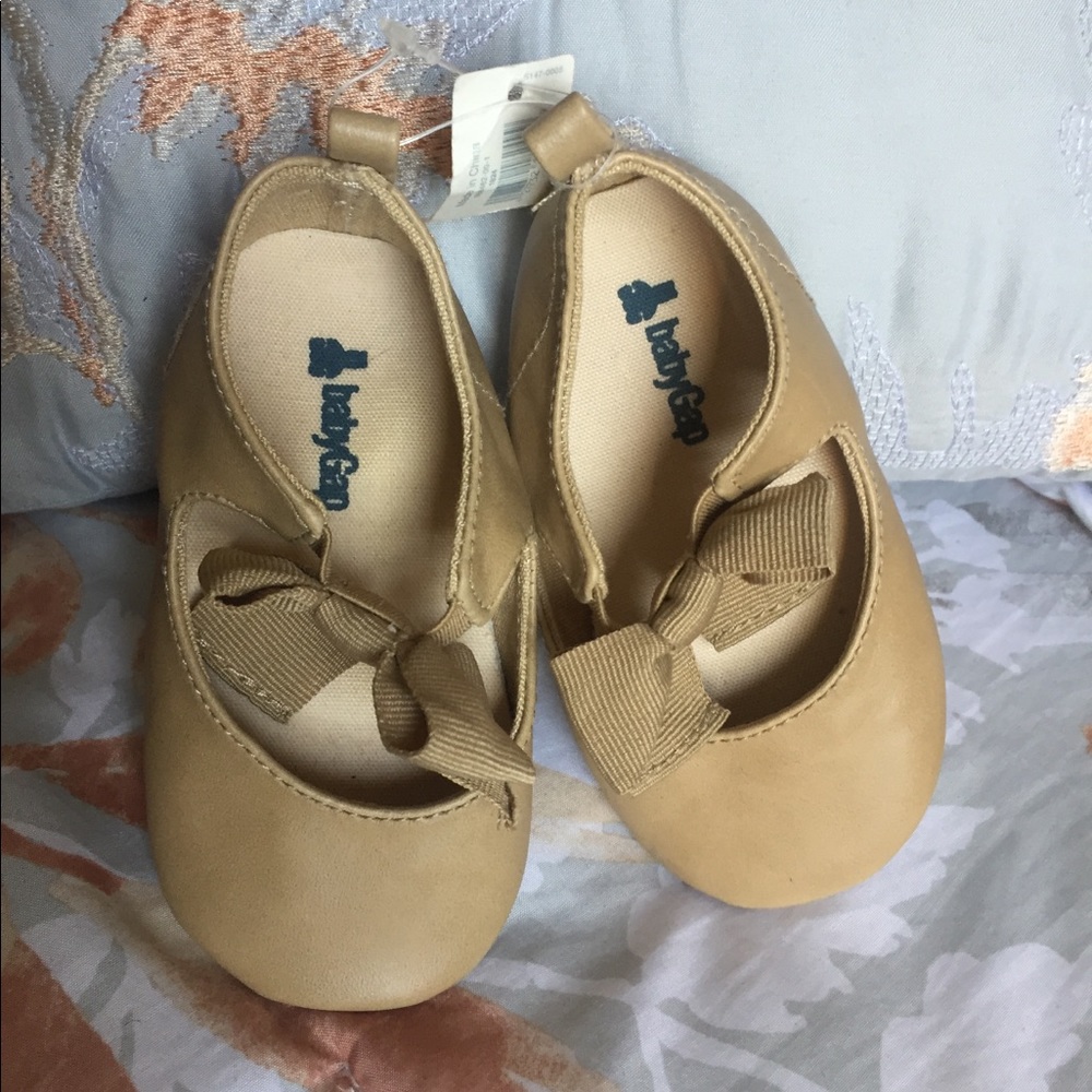 🍼GAP Tan Baby Crib Shoes🍼